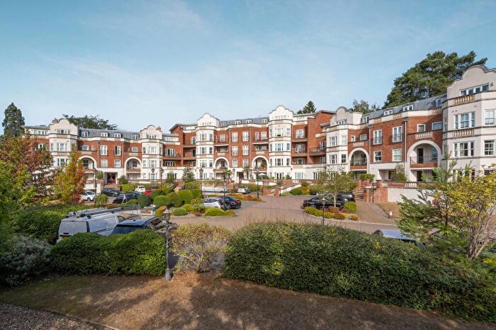 2 Bedroom Flat For Sale In Grand Regency Heights, Ascot, SL5