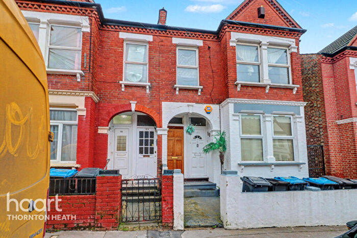 3 Bedroom Character Property For Sale In Mersham Road, Thornton Heath, CR7