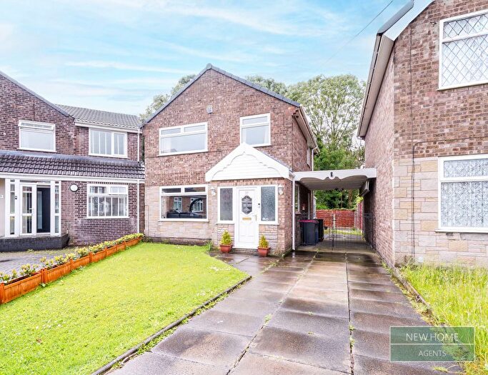 3 Bedroom Detached House For Sale In Windale, Worsley, Manchester, M28