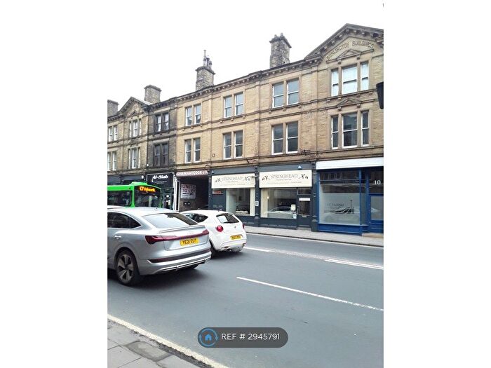 1 Bedroom Flat To Rent In North St, Keighley, BD21