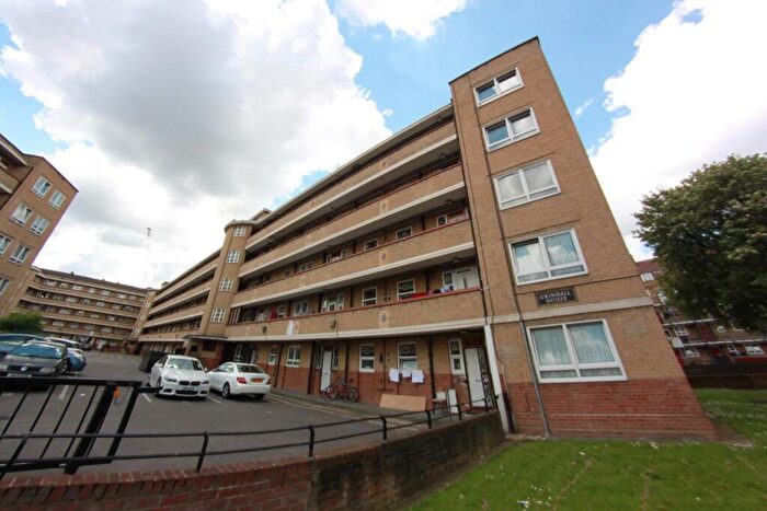 2 Bedroom Flat For Sale In Darling Row, London, E1