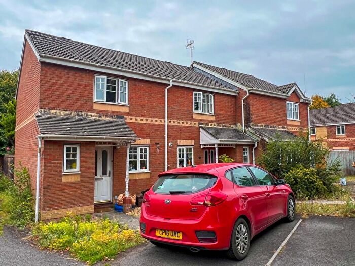 2 Bedroom End Of Terrace House For Sale In Banc Gelli Las, Broadlands, Bridgend County Borough, CF31