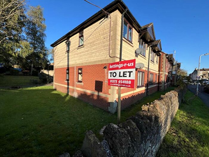 1 Bedroom Flat To Rent In Portland Place, Frome, Somerset, BA11