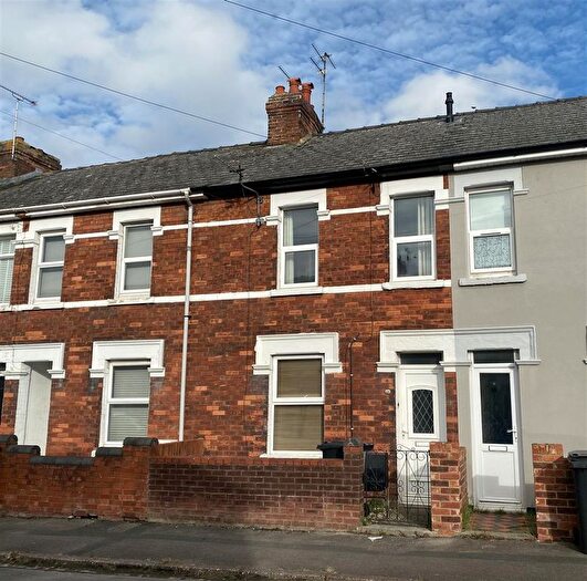 2 Bedroom Terraced House For Sale In Deburgh Street, Rodbourne, Swindon, SN2