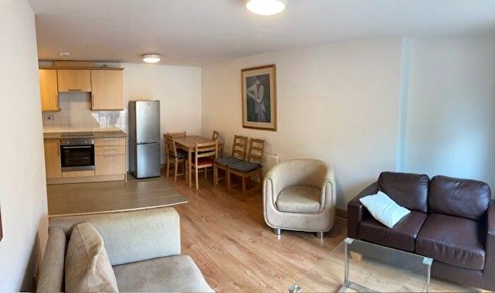 1 Bedroom Flat To Rent In Holloway Road, Holloway, Islington, North London, N7
