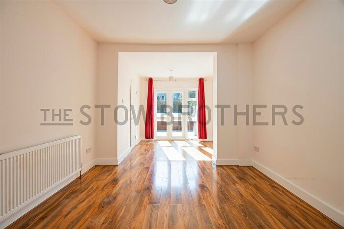 4 Bedroom Terraced House To Rent In Hurst Road, London, E17