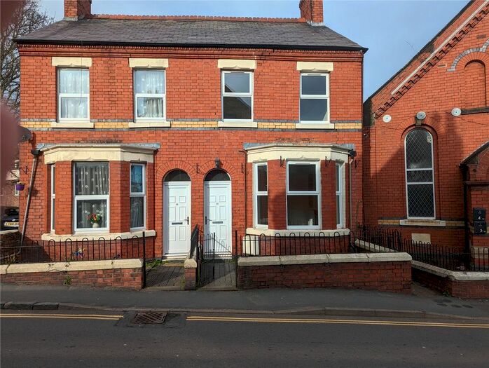 2 Bedroom Semi-Detached House To Rent In Castle Street, Oswestry, Shropshire, SY11