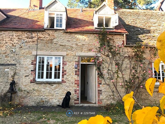 1 Bedroom Terraced House To Rent In Church Street, Faringdon, SN7