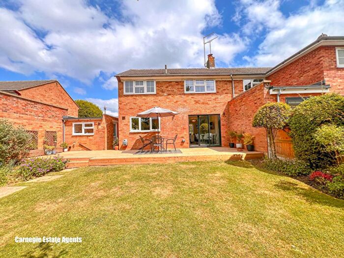 3 Bedroom Property For Sale In The Jinnings, Welwyn Garden City, AL7