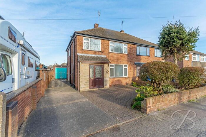 3 Bedroom Semi-Detached House To Rent In Park Hall Road, Mansfield Woodhouse, Mansfield, NG19