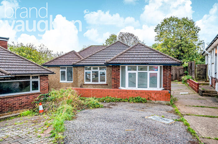 3 Bedroom Bungalow To Rent In Dean Gardens, Portslade, Brighton, East Sussex, BN41