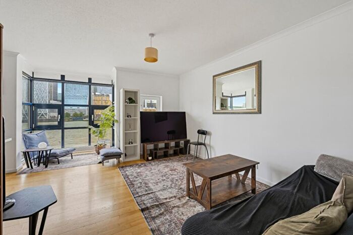 2 Bedroom Apartment To Rent In Rotherhithe Street, London, SE16
