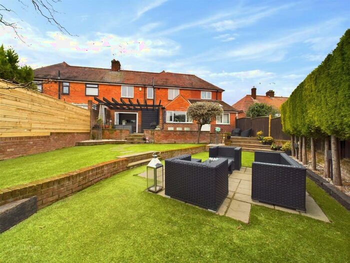 4 Bedroom Semi-Detached House For Sale In Spring Lane, Lambley, Nottingham, NG4