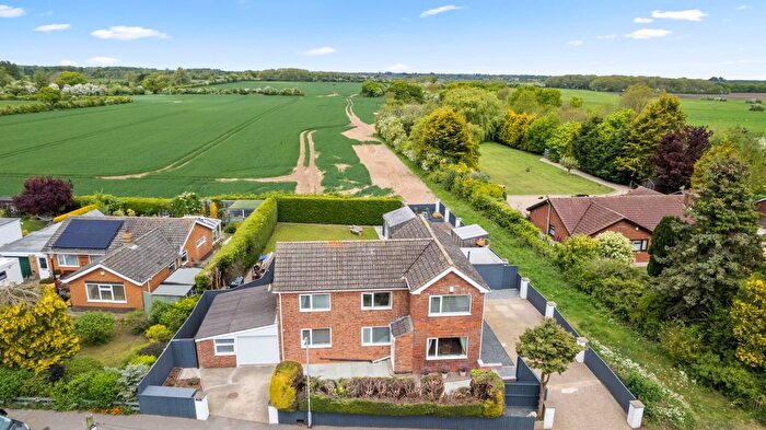 4 Bedroom Detached House For Sale In Station Road, Willoughby, LN13