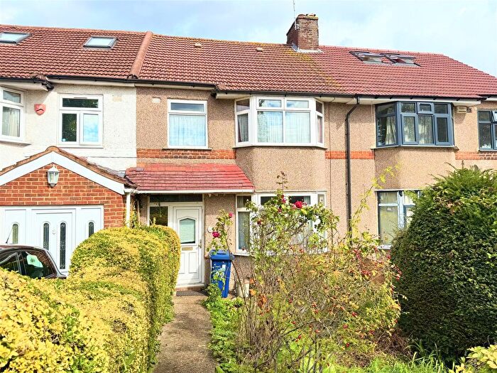 3 Bedroom Terraced House For Sale In Fermoy Road, Greenford, UB6