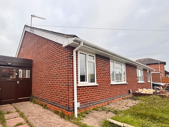 2 Bedroom Semi-Detached Bungalow To Rent In Rosliston Road, Burton-On-Trent, DE15