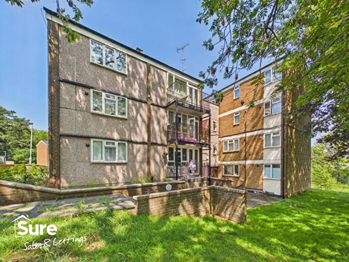 1 Bedroom Apartment To Rent In Wood View, Hemel Hempstead, Hertfordshire, HP1
