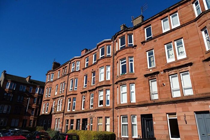 1 Bedroom Flat To Rent In Bed Unfurnished @ Ardery St, G11