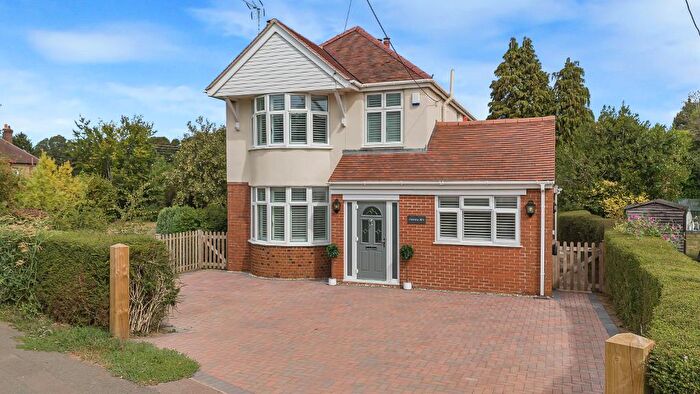 4 Bedroom Detached House For Sale In Taits Hill, Stinchcombe, Dursley, GL11