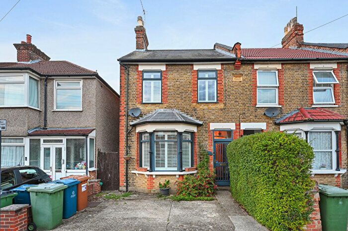 3 Bedroom Semi-Detached House For Sale In Claremont Road, Harrow, HA3