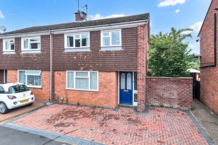 3 Bedroom Semi-Detached House For Sale In Raingate Street, Bury St. Edmunds, IP33