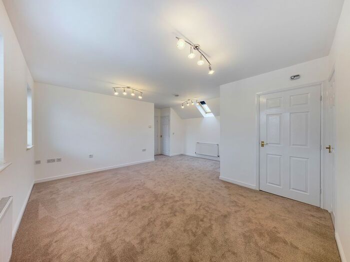 1 Bedroom Property To Rent In Wheal Close, Northway, Tewkesbury, GL20