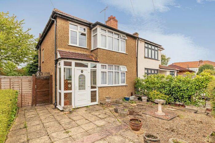3 Bedroom Semi-Detached House To Rent In Caenwood Road, Ashtead, KT21