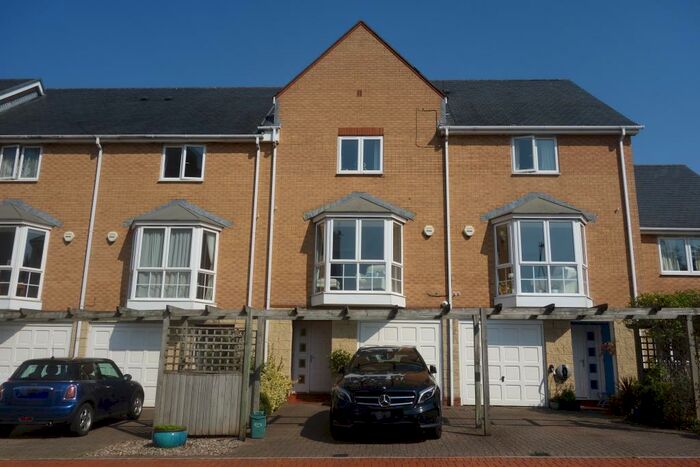 4 Bedroom Terraced House To Rent In Pierhead View, Penarth, CF64
