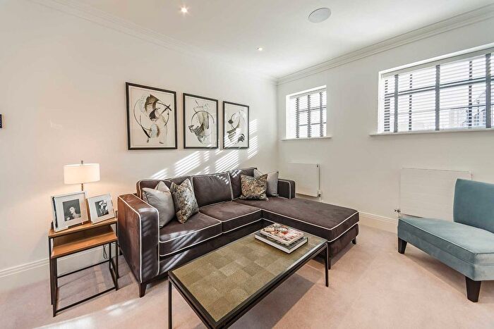 2 Bedroom Flat To Rent In Rainville Road, London, W6