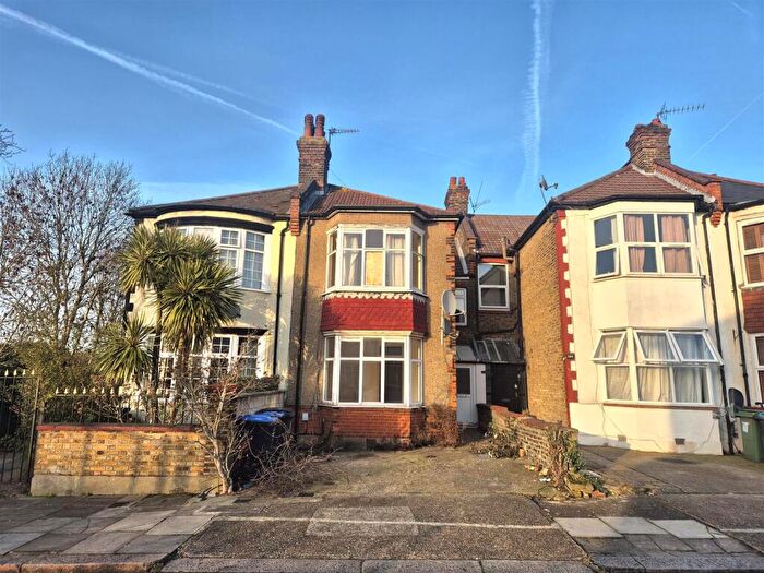 4 Bedroom Terraced House For Sale In Holland Road, Kensal Rise (Borders), NW10