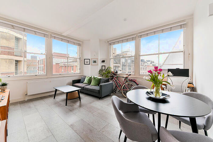2 Bedroom Apartment To Rent In Berry Street, Clerkenwell London, EC1V