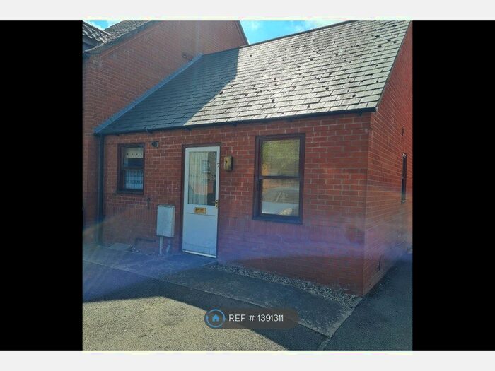 1 Bedroom Bungalow To Rent In No., Alford, Lincolnshire, LN13