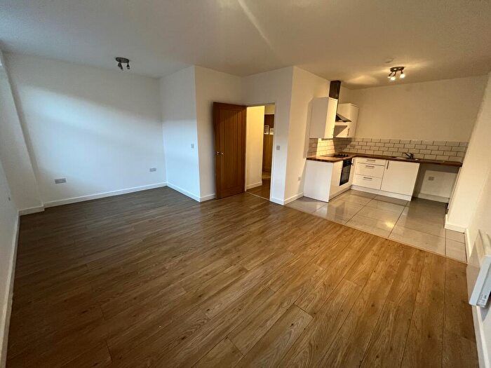 Studio To Rent In Oxford Street, Kidderminster, DY10