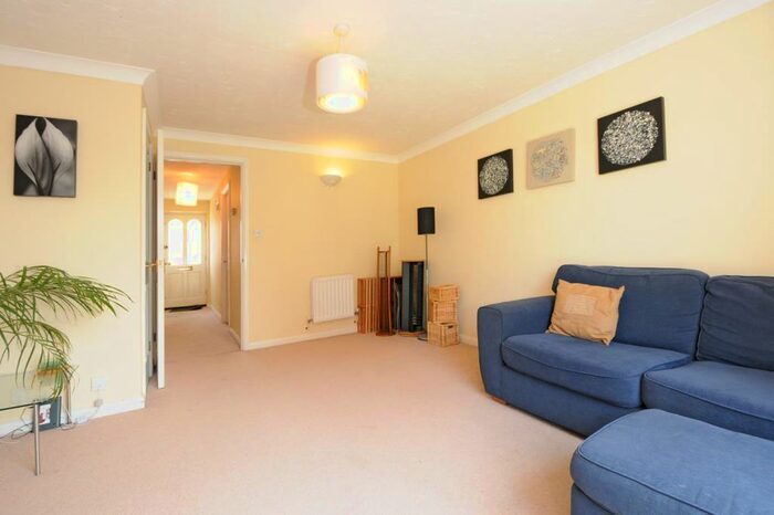 2 Bedroom Semi-Detached House To Rent In Didcot, Oxfordshire, OX11