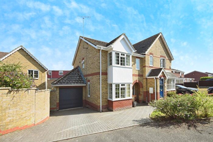 3 Bedroom Semi-Detached House For Sale In Birch Drive, Halstead, CO9