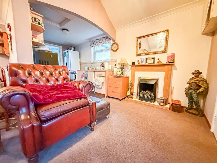 2 Bedroom Detached Bungalow For Sale In Sea Crescent, Jaywick, Essex, CO15