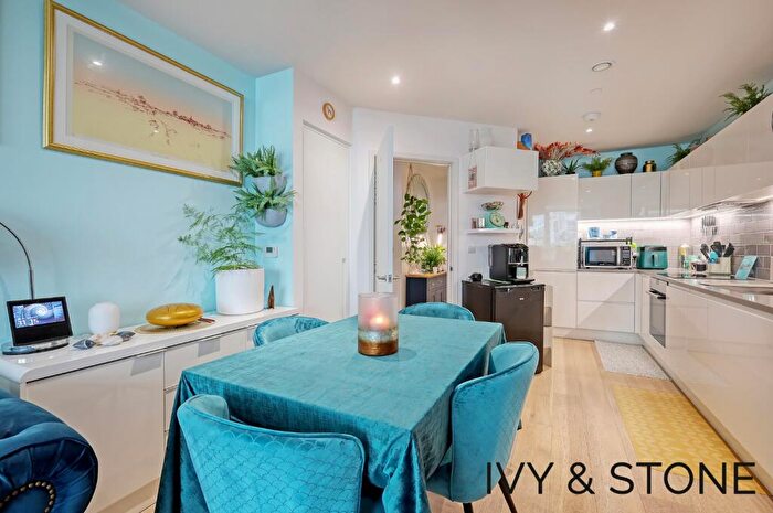 1 Bedroom Apartment For Sale In Corsair House, Royal Wharf, London, E16