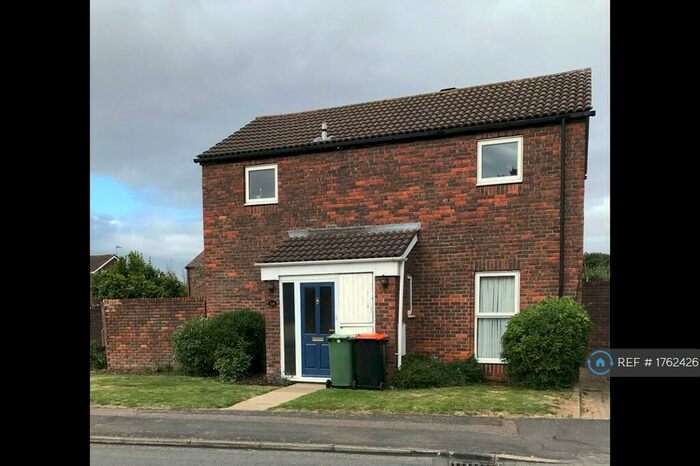 3 Bedroom Detached House To Rent In Meadow Way, Leighton Buzzard, LU7