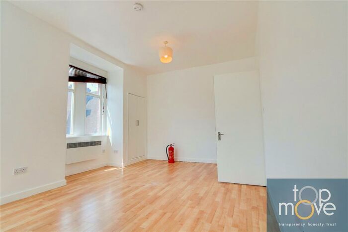 1 Bedroom Apartment To Rent In South End, Croydon, CR0