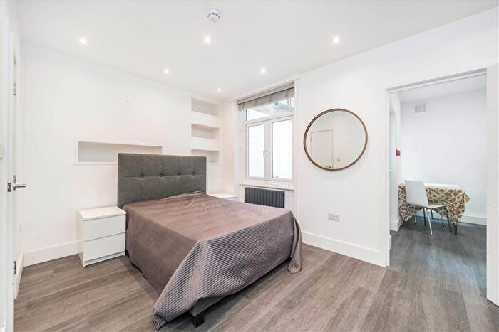 Studio To Rent In Finborough Road, South Kensington, SW10