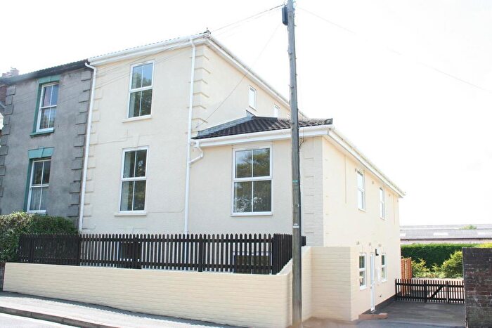 1 Bedroom Flat To Rent In Churchfields Road, Salisbury, SP2