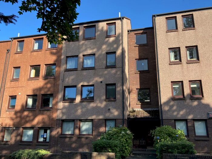 1 Bedroom Flat To Rent In West Winnelstrae, Crewe Toll, Edinburgh, EH5