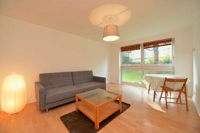 1 Bedroom Flat To Rent In Regent Square, London, E3