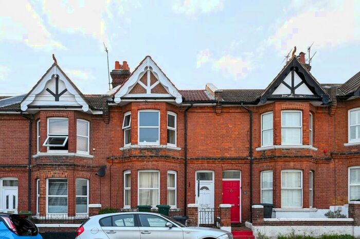 1 Bedroom Apartment To Rent In Tamworth Road, Hove, BN3