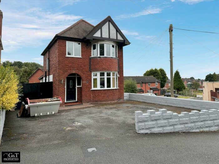 3 Bedroom Detached House For Sale In High Street, Brockmoor, Brierley Hill, DY5