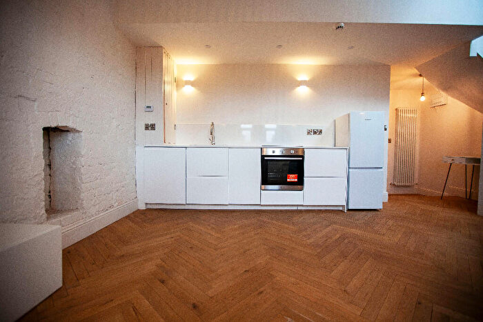 2 Bedroom Apartment To Rent In Albert Road, Manchester, Greater Manchester, M19