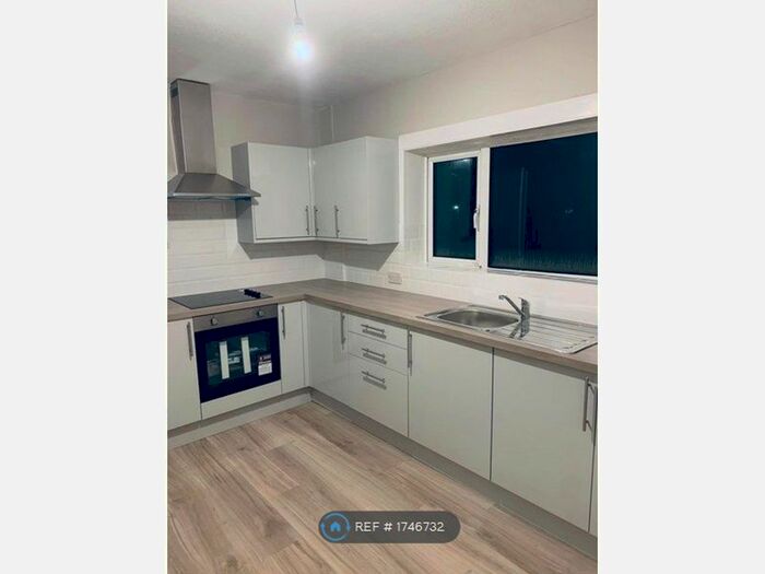 3 Bedroom Maisonette To Rent In Spring Gardens, Lytham St. Annes, FY8