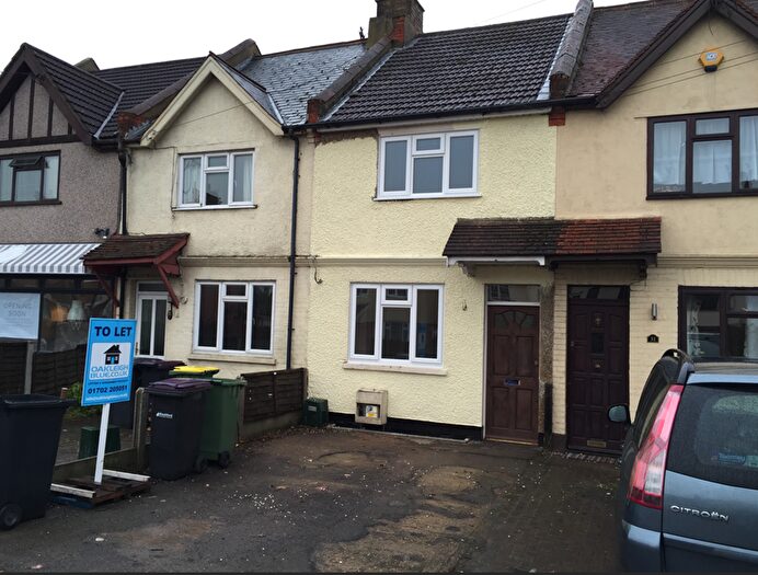 2 Bedroom Terraced House To Rent In Southend Road, Hockley, Essex, SS5