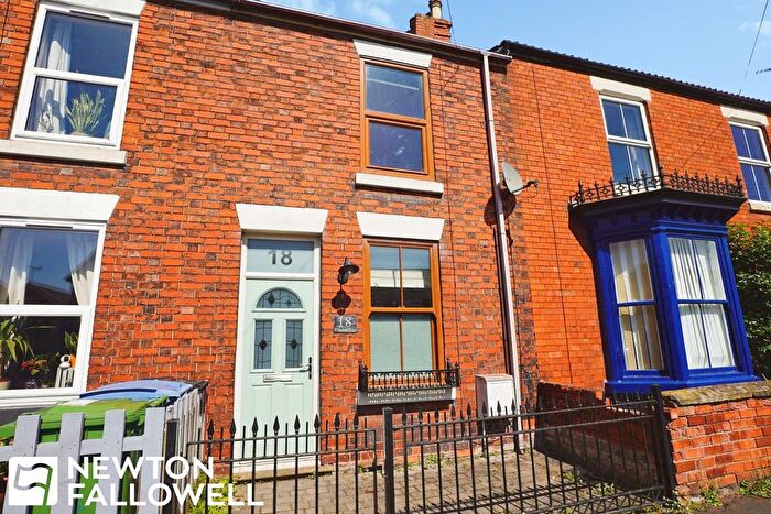 2 Bedroom Terraced House For Sale In Whitehall Road, Retford, DN22