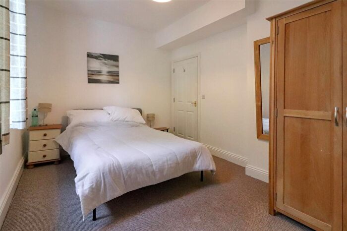 3 Bedroom Apartment For Sale In New Road, Bideford, EX39